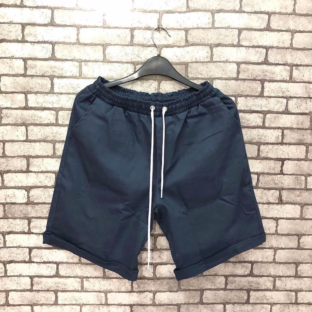 Quần Short Kaki All Black