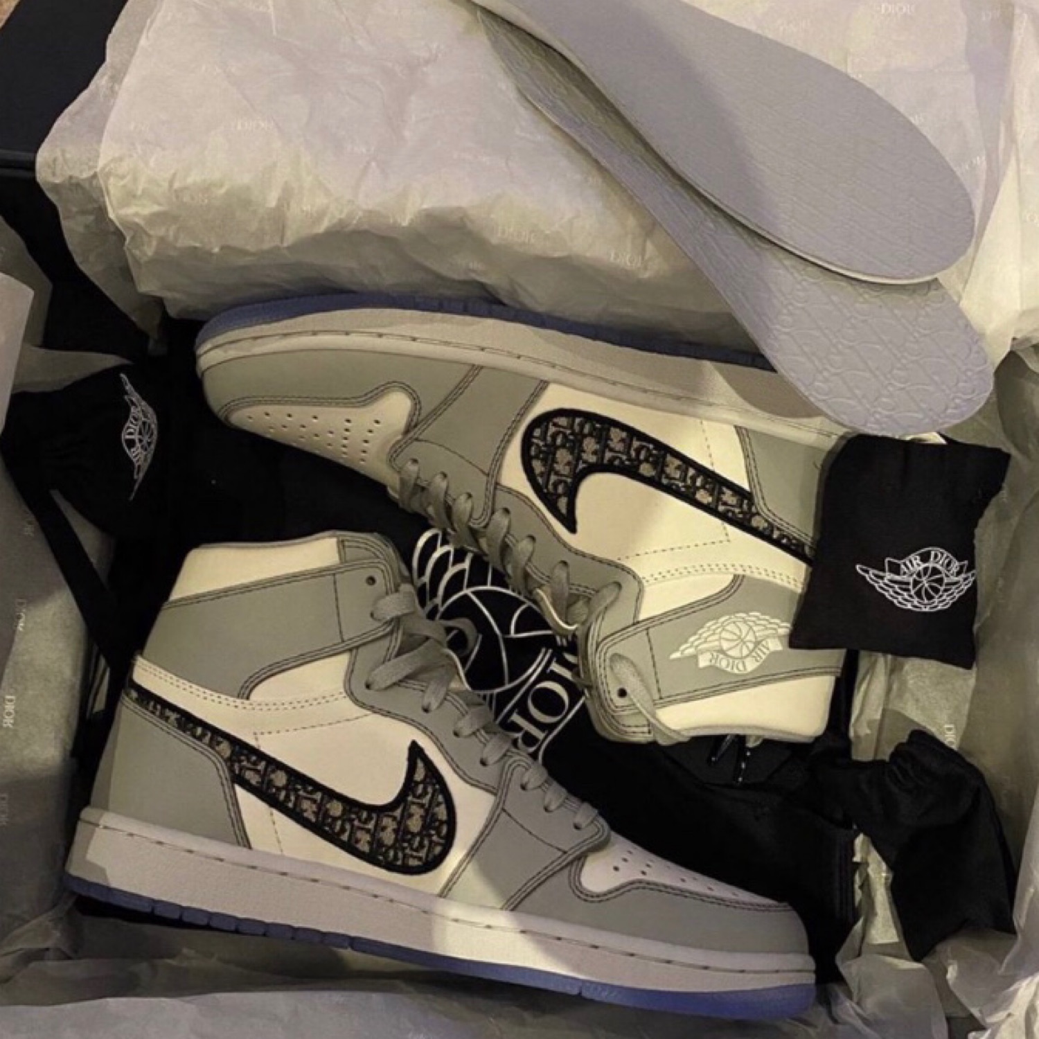 Giày Air Jordan 1 Retro High Di0r ( Giày J0rdan 1 Di0r)