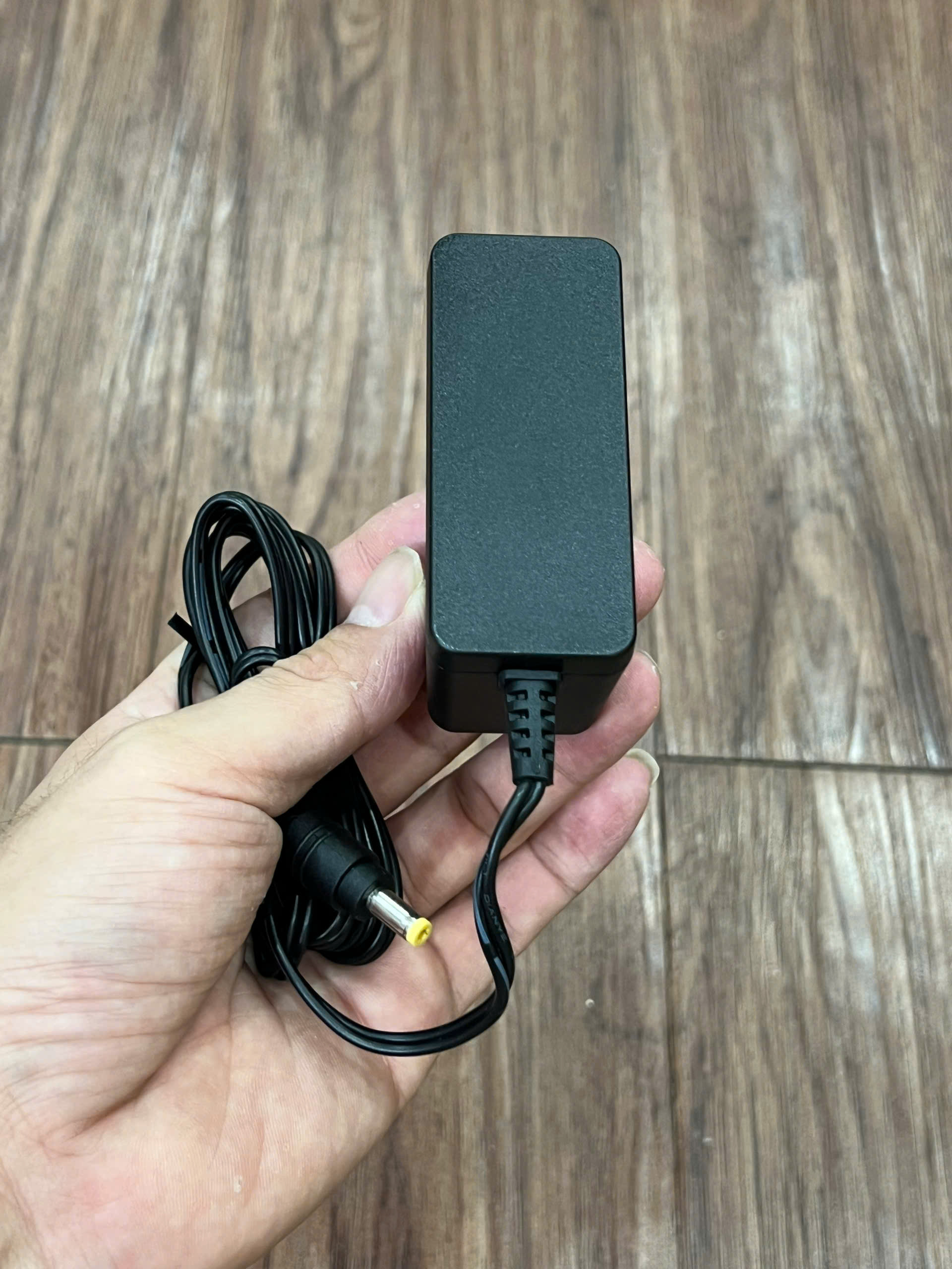 Sạc Loa Bluetooth Sony SRS XB40 loại tốt