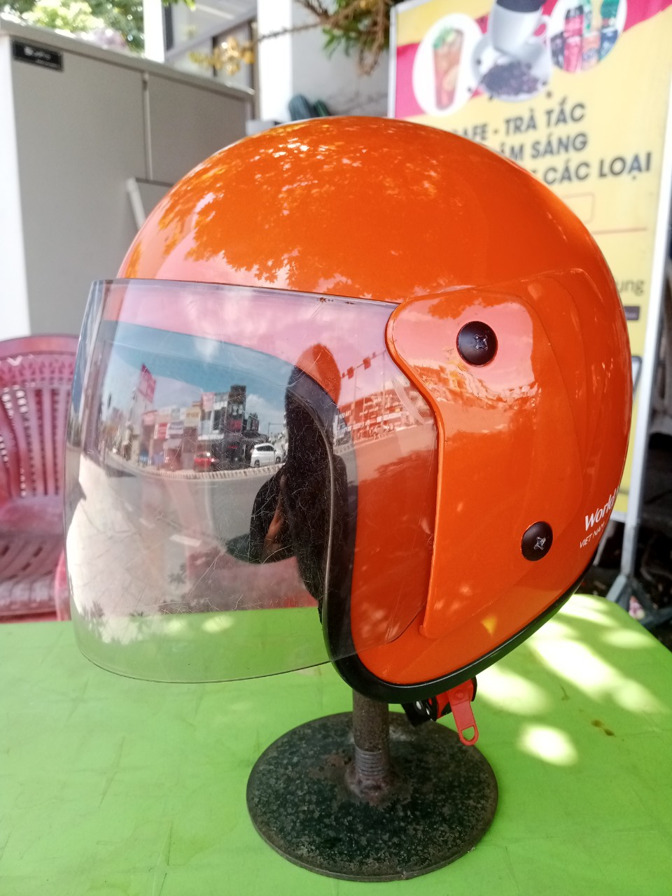 Kính thay thế mũ bảo hiểm 3/4_ M111