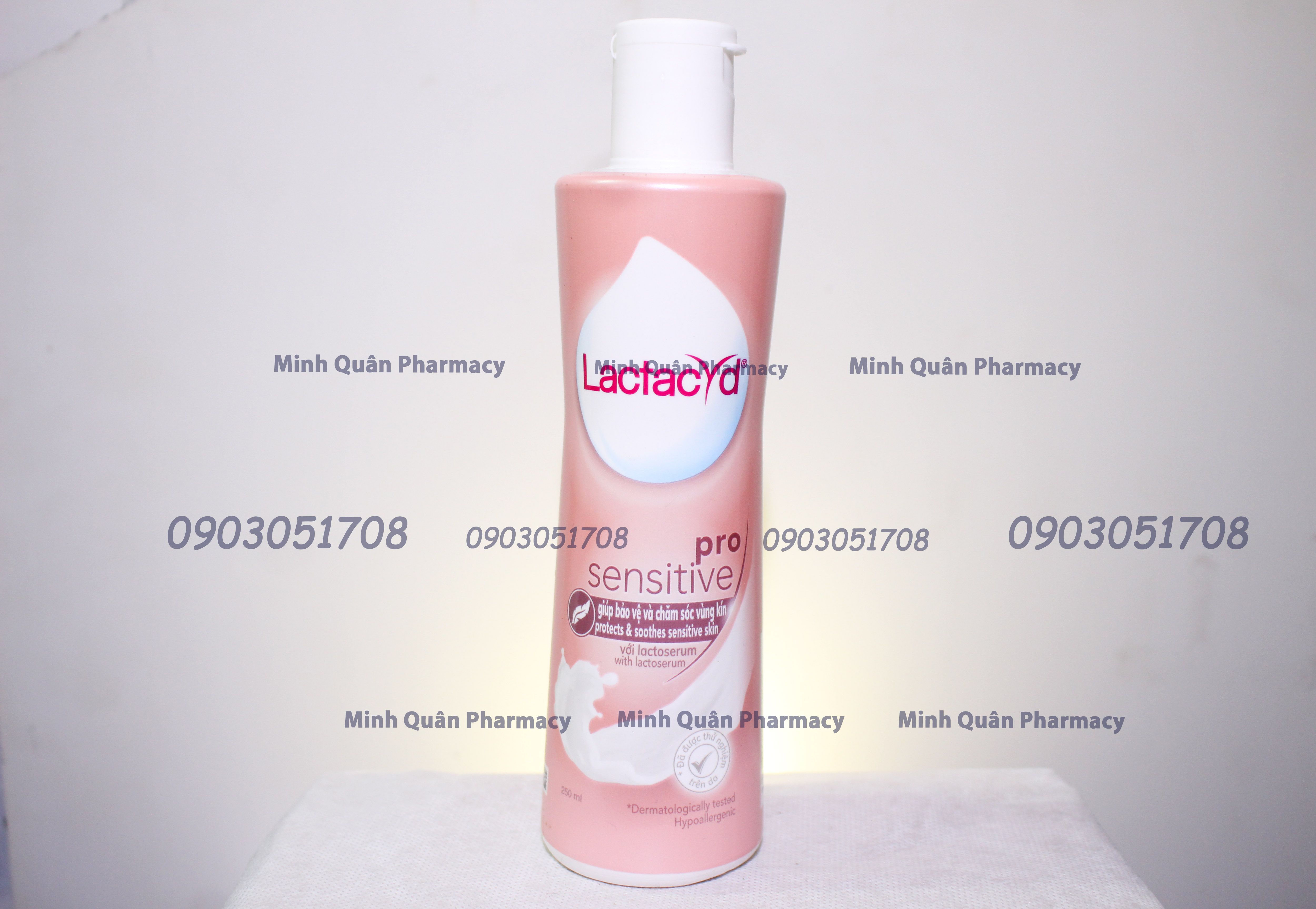 DUNG DỊCH VỆ SINH LACTACYD FH - 250ml