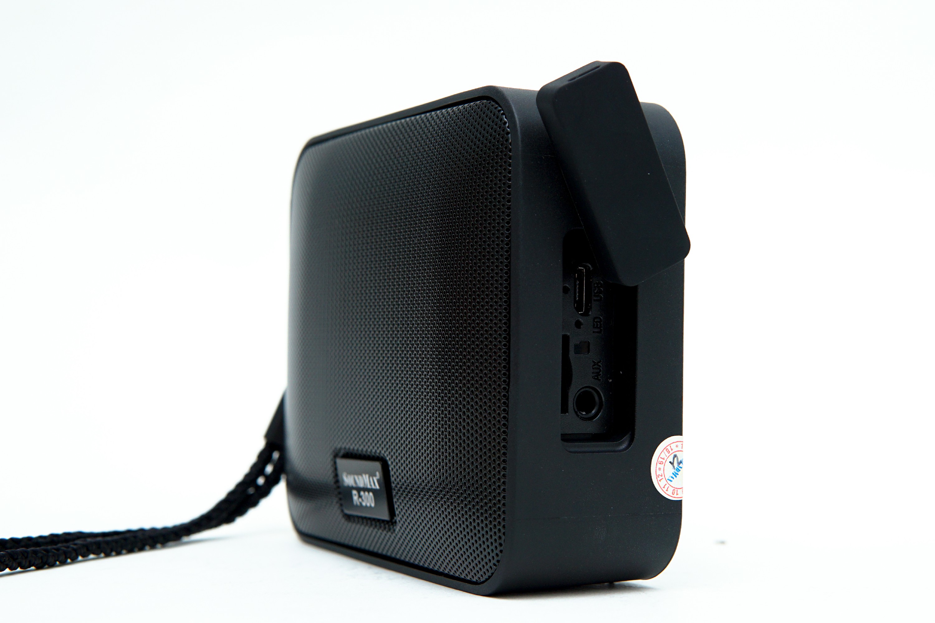 Loa Bluetooth SoundMax R300 Chính Hãng