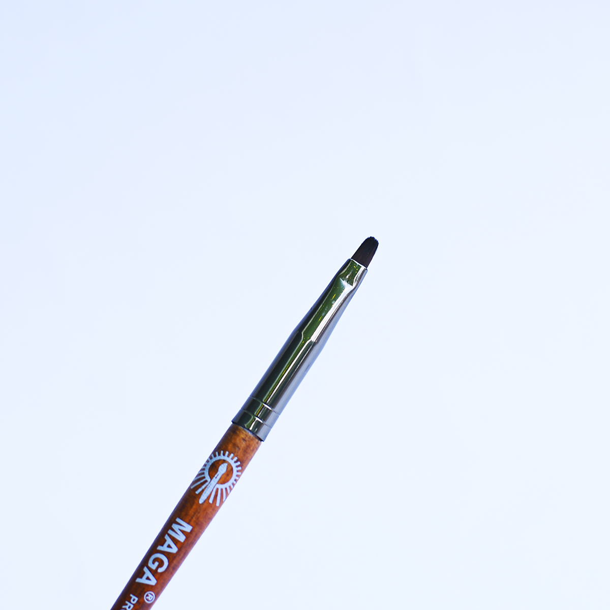 Cọ viền mắt hoặc môi MAGA SMUDGER BRUSH 27