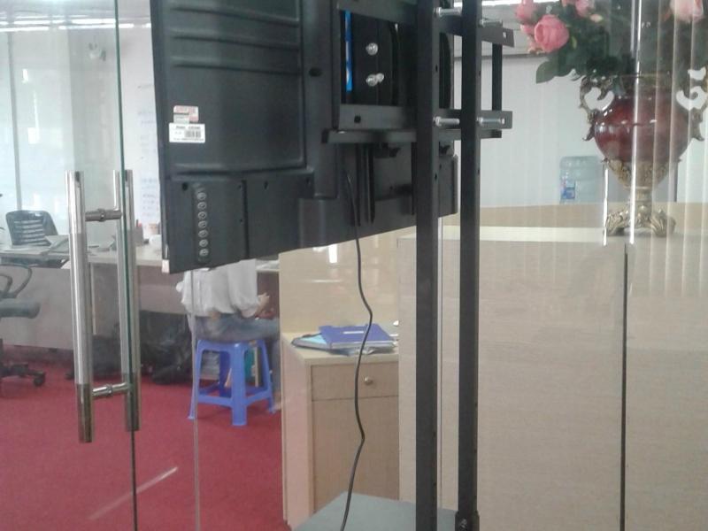Giá treo tivi di động 55-75''