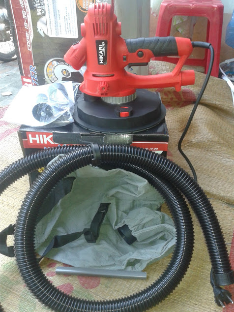 Máy chà tường, máy đánh bóng tường Hikari 180-03B, 1380W, madein  Thái lan màu đỏ tươi ,có đèn LED