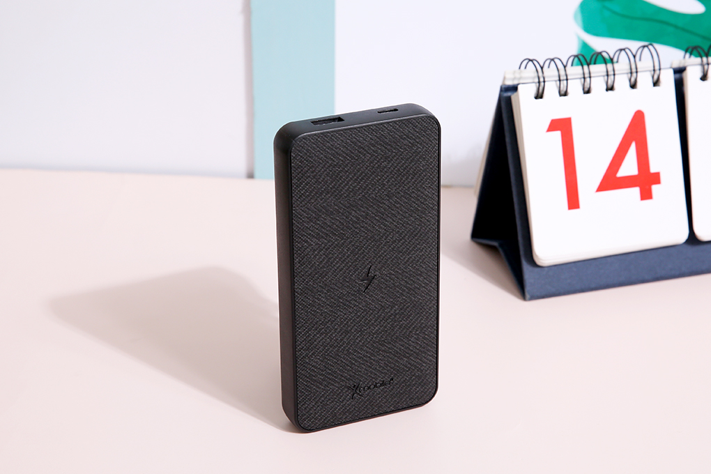 Pin sạc dự phòng Polymer 10.000mAh không dây Type C PD QC3.0 Xmobile PowerLite P106WD Đen ( Likenew )