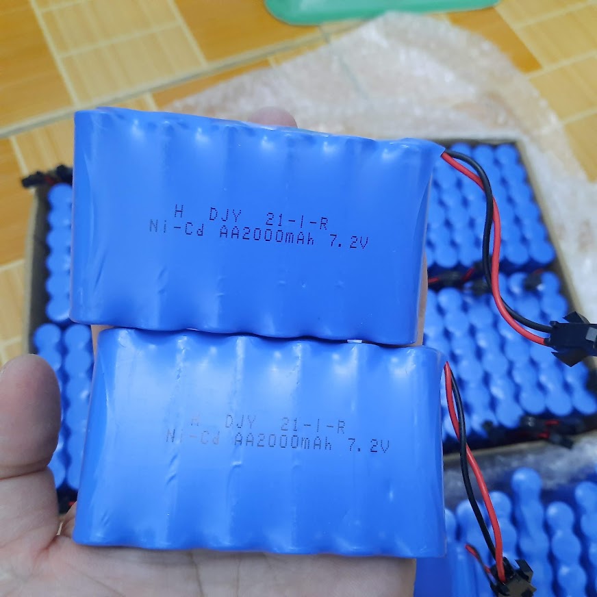 Bộ pin 7.2v và cáp sạc pin dung lượng cao 2000mAh dùng cho xe điều khiển cổng nối SM