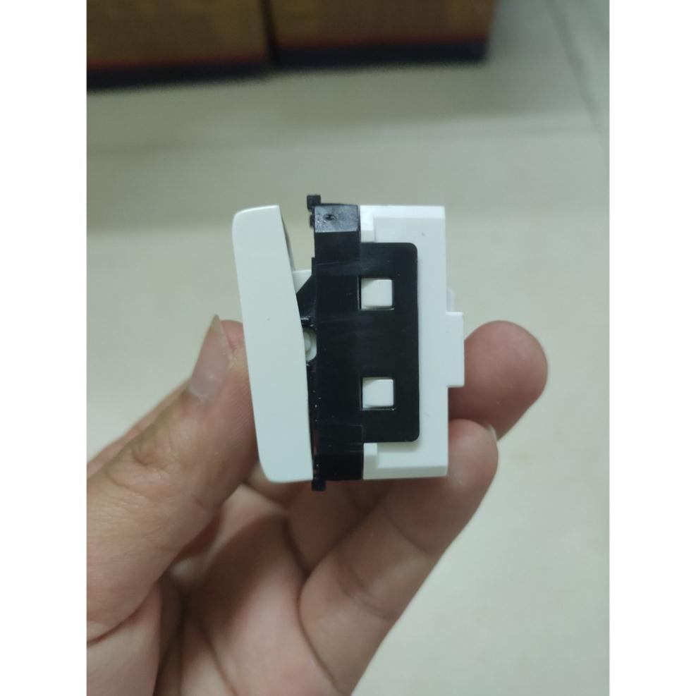 Công tắc 1 chiều 16A SINO SCS/S dòng S-CONCEPT