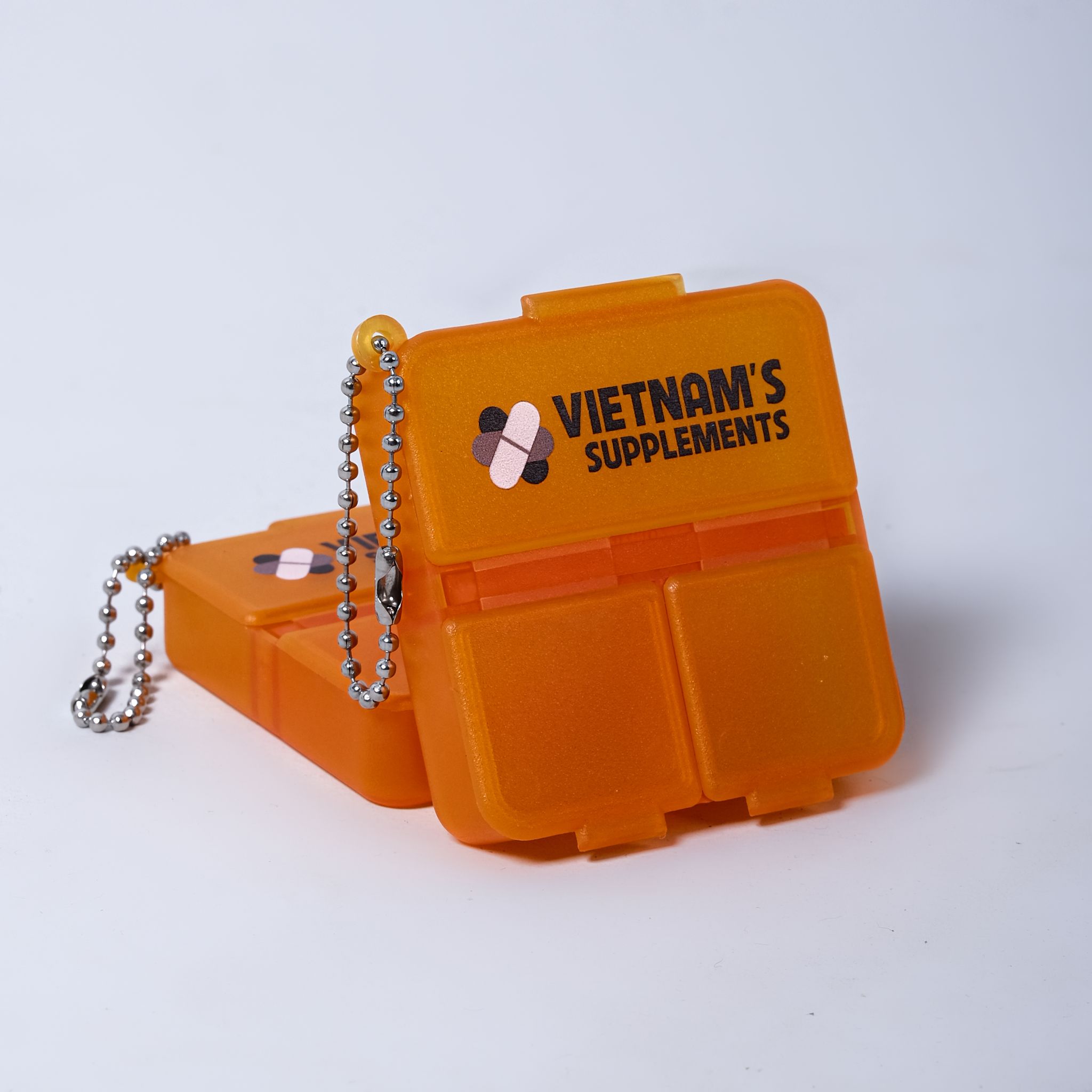 Hộp chia thuốc vàng 3 ngăn