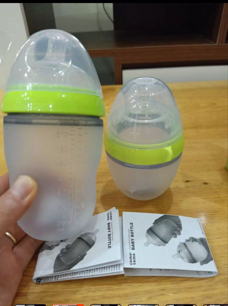 Combo 2 bình sữa comotomo (150ml và 250ml) màu xanh siêu mềm cho bé