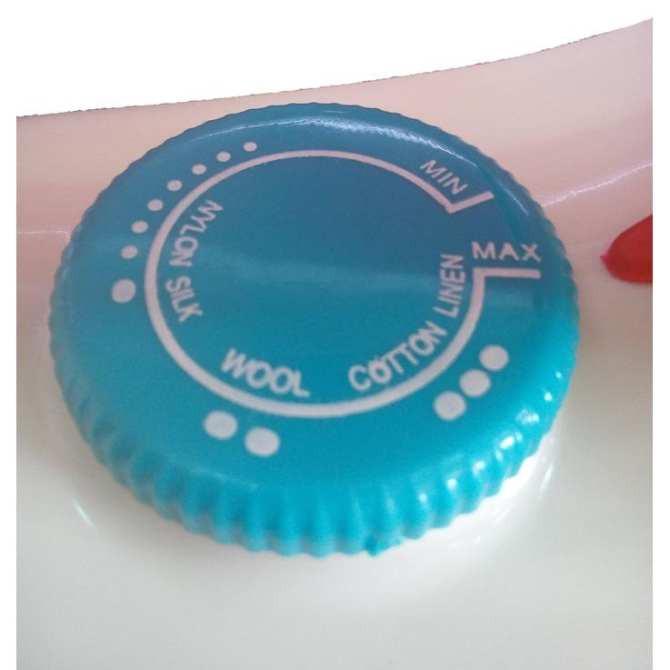 Bàn ủi khô Legend LI-214 (Trắng phối xanh)