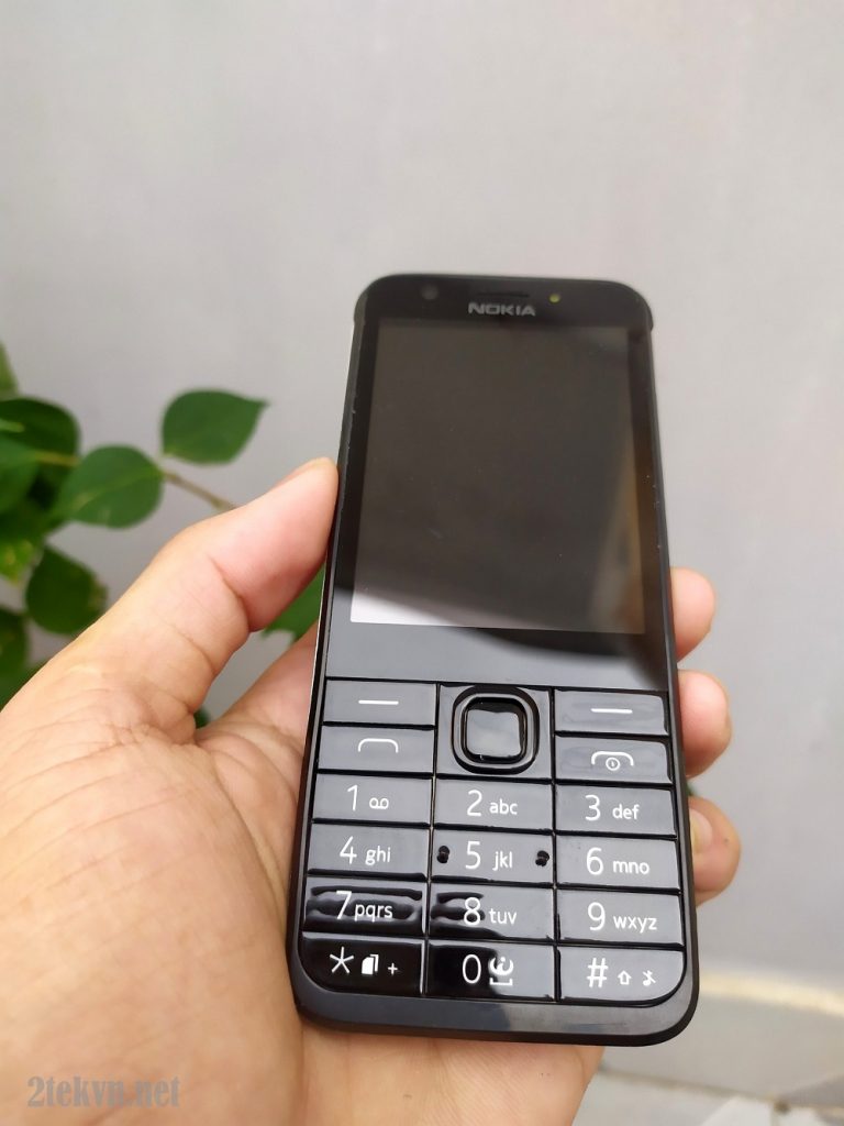 Điện thoại nokia 230 2 sim giống 4 sim giá rẻ