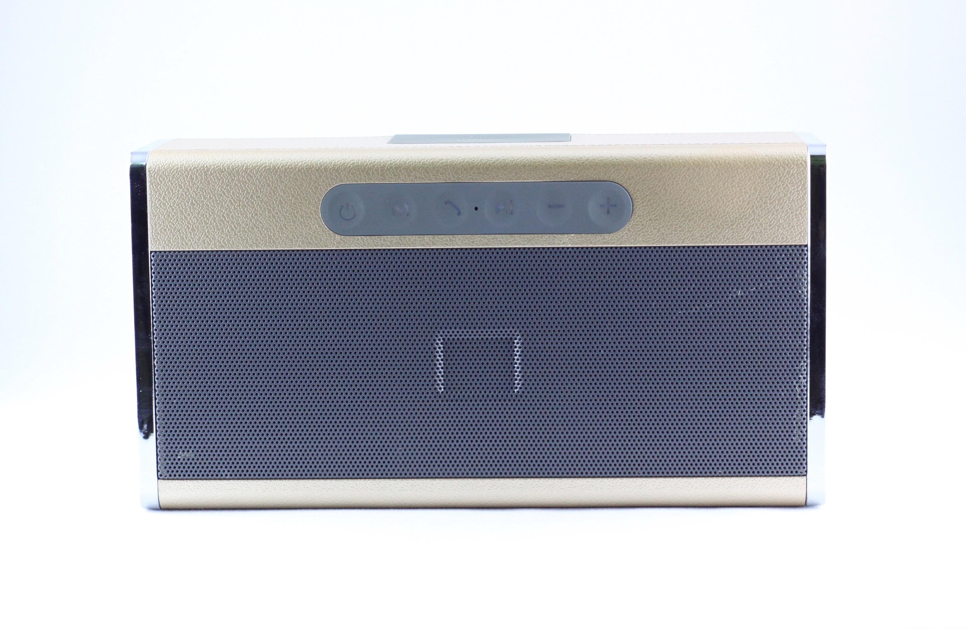 Loa bluetooth không dây chống nước Q8