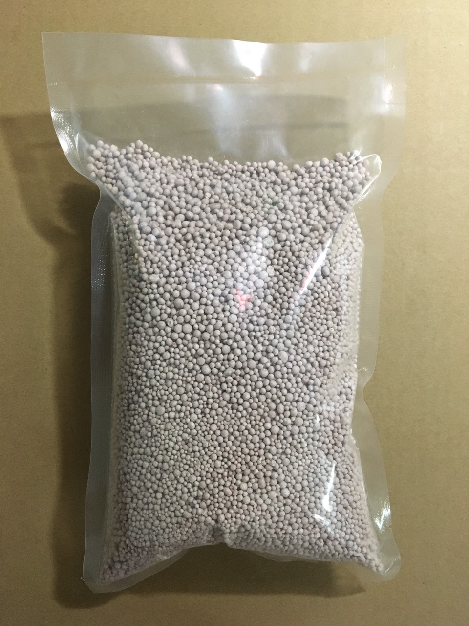 Phân bón NPK 16-16-16 NHẬP KHẨU TỪ NGA ( giá bán 1 kg , theo nhu cầu người  mua)