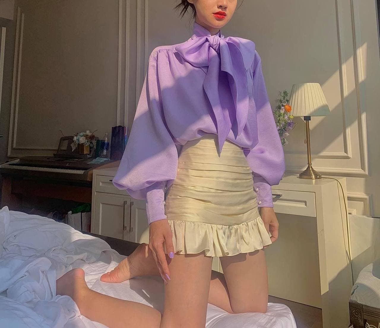 Áo Tay Phồng Cổ Điển Cột Nơ