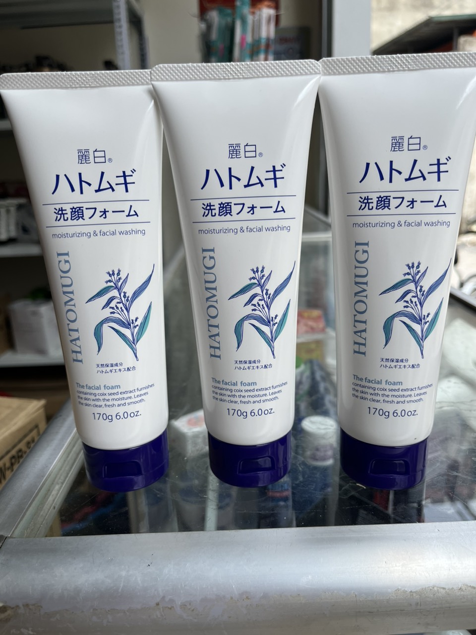 SỮA RỬA MẶT  HATOMUGI  Ý DĨ NHẬT BẢN 130G