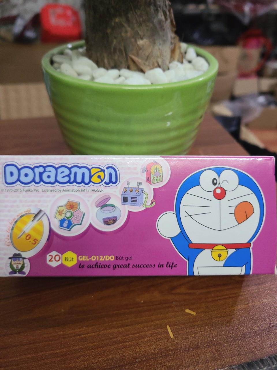 05 Cây Bút gel Doremon mực tím ( Ngòi 0,5mm )