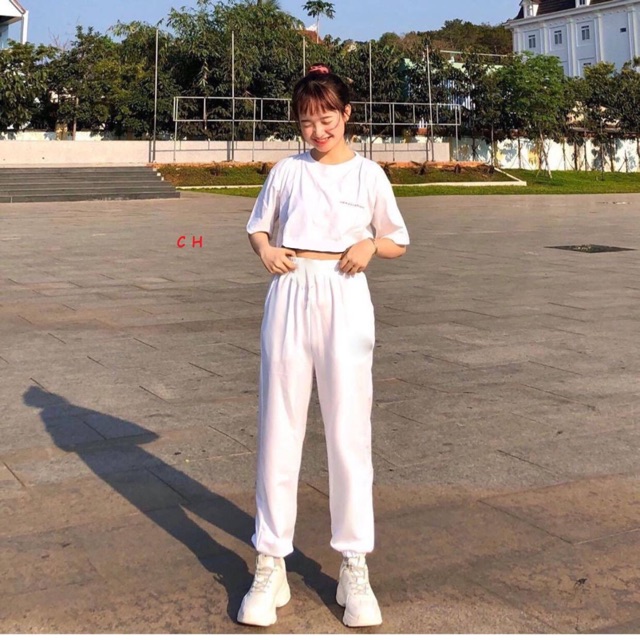 Sét áo Croptop newyork + quần bom CH12