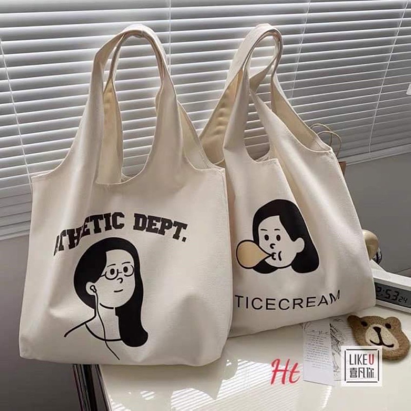 Túi quai tròn cô gái giải trí H2