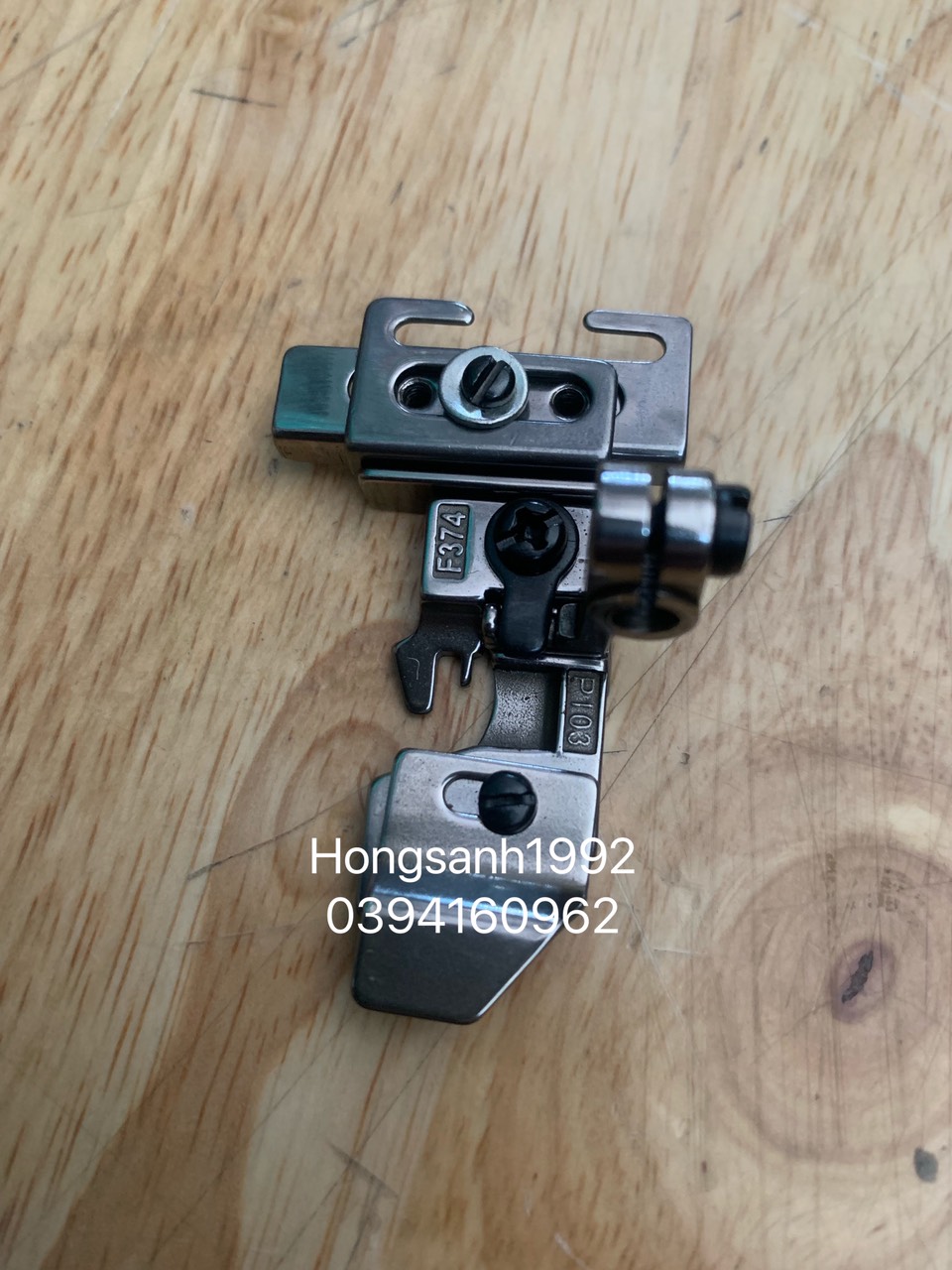 Chân vịt chạy thun máy vắt sổ 4 chỉ có điều chỉnh