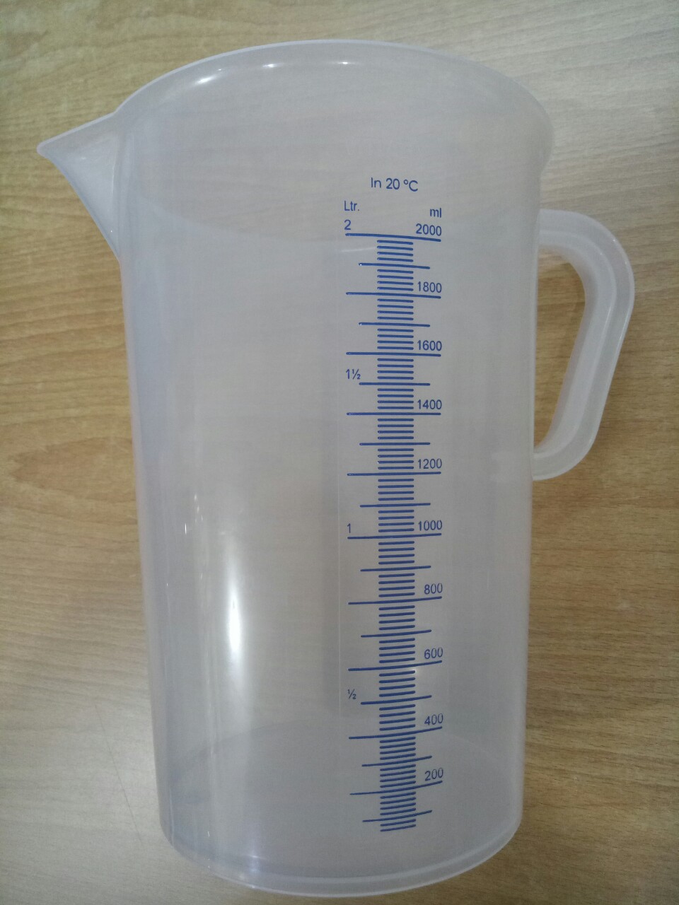 Ca nhựa PP vạch nổi xanh 2000ml VITLAB