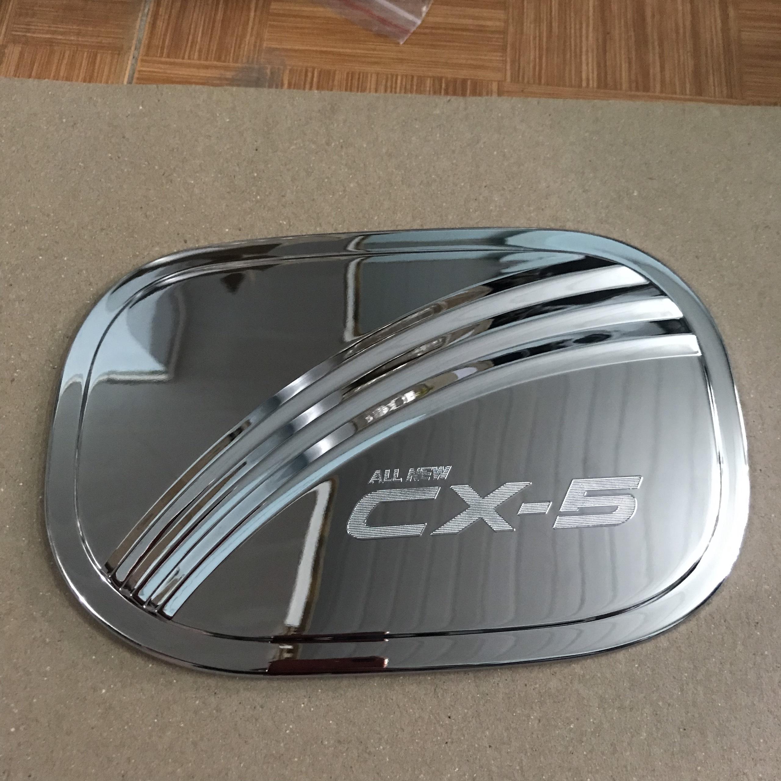 Ốp nắp xăng xe Mazda CX5 2018-2019