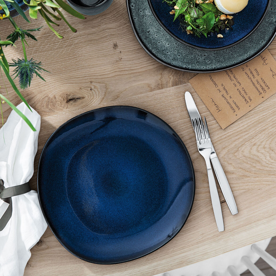 ĐĨA VILLEROY & BOCH LAVE BLEU 23CM