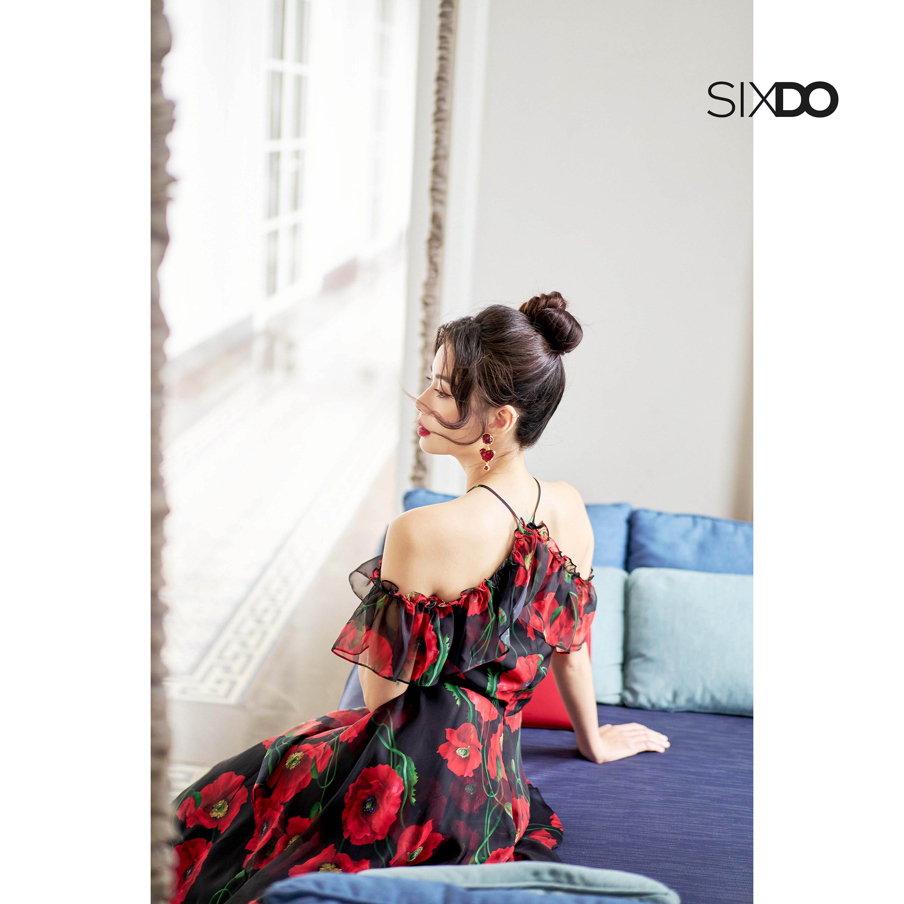 Đầm voan hoa đỏ trễ vai SIXDO (Black Poppy Off-shoulder Midi Voile Dress)