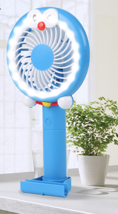 Quạt mini cầm tay có đế mẫu kitty,doremon có đèn led