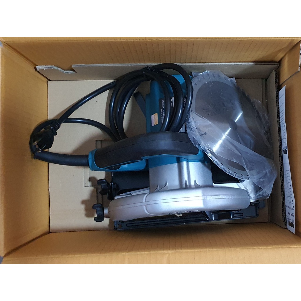 Máy cưa đĩa(185mm) Makita - M5801B [SVMA] thế giới máy