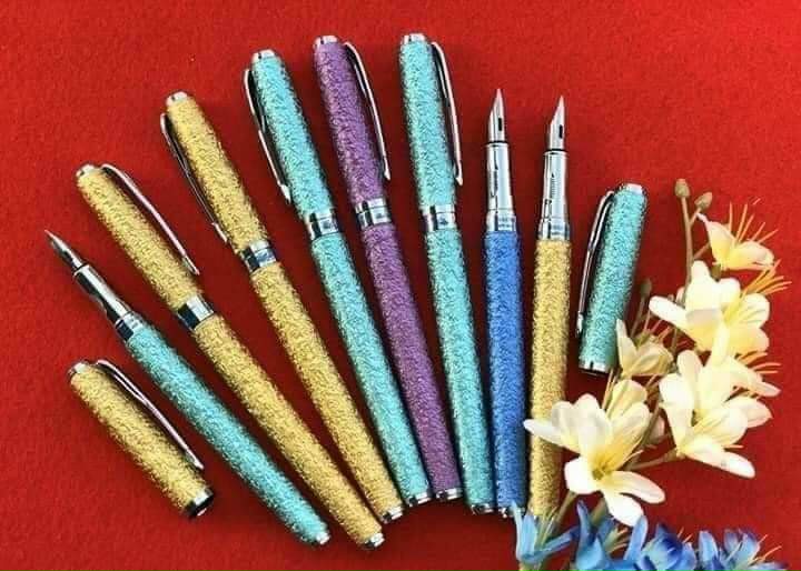 Bút máy ngòi lá tre thanh đậm 005