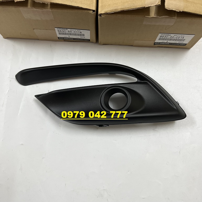 Ốp đèn gầm Mazda 3 đời 2017-2018-2019