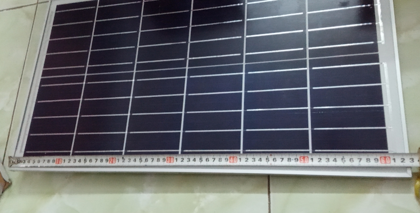 [HCM]Đèn pha năng lượng mặt trời 400W