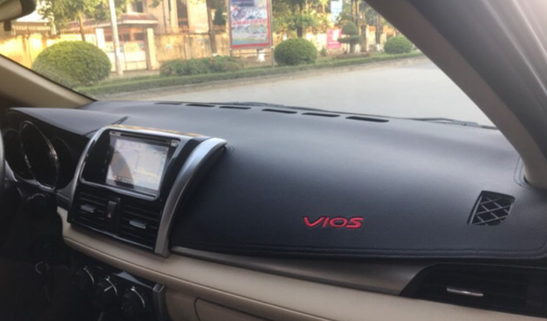 Thảm taplo Vios 2014-2017 (Da carbon cao cấp)