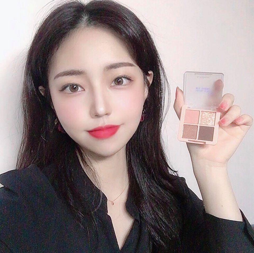 [HCM]Phấn mắt 4 ô Black Rouge Crytal Heart Lock Shadow (ib chọn màu)