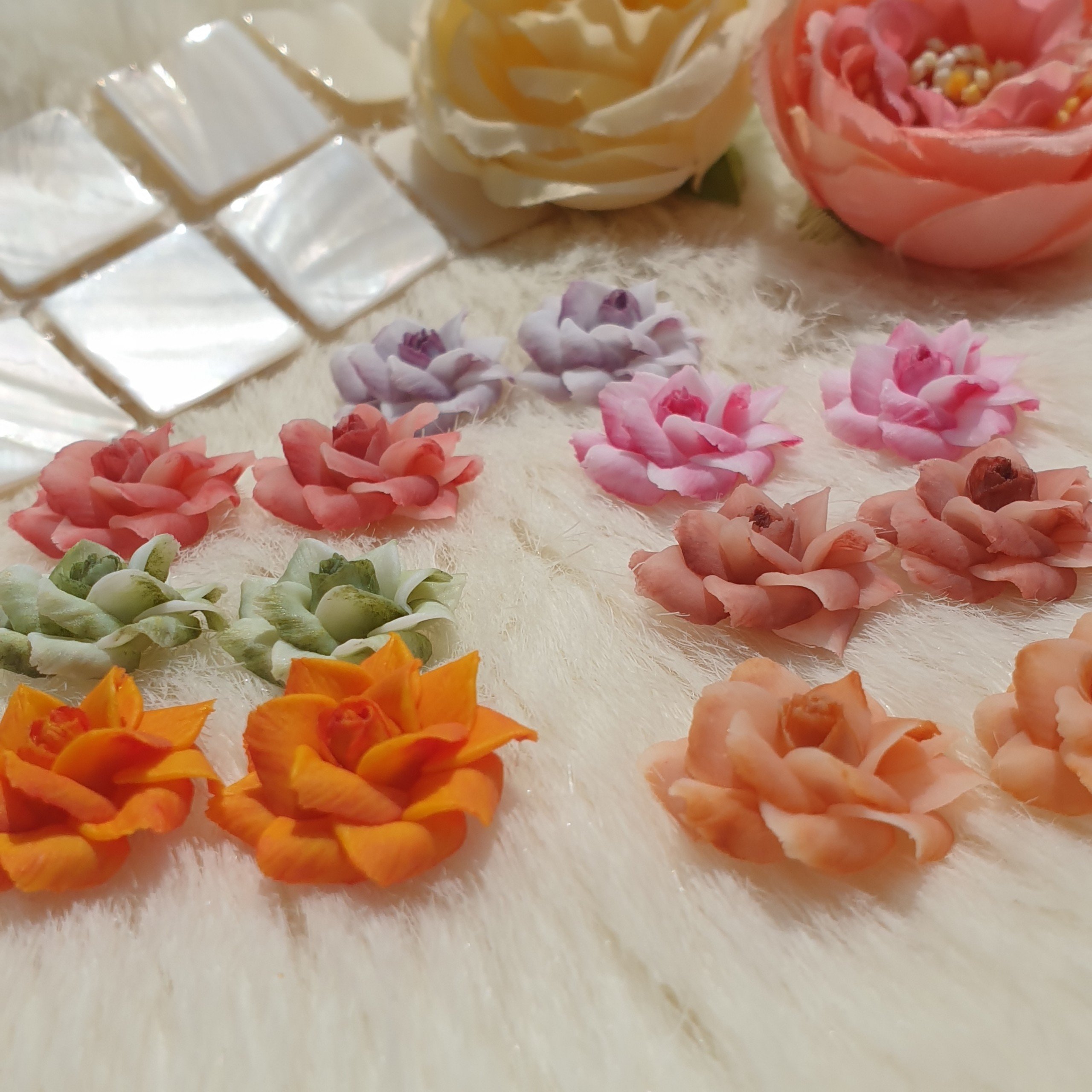 Hoa hồng Pháp - Hoa bột đính móng (combo 4 bông) BYH016