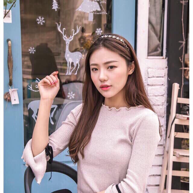 Cài tóc tiểu thư sang trọng hết mức (ảnh thật)