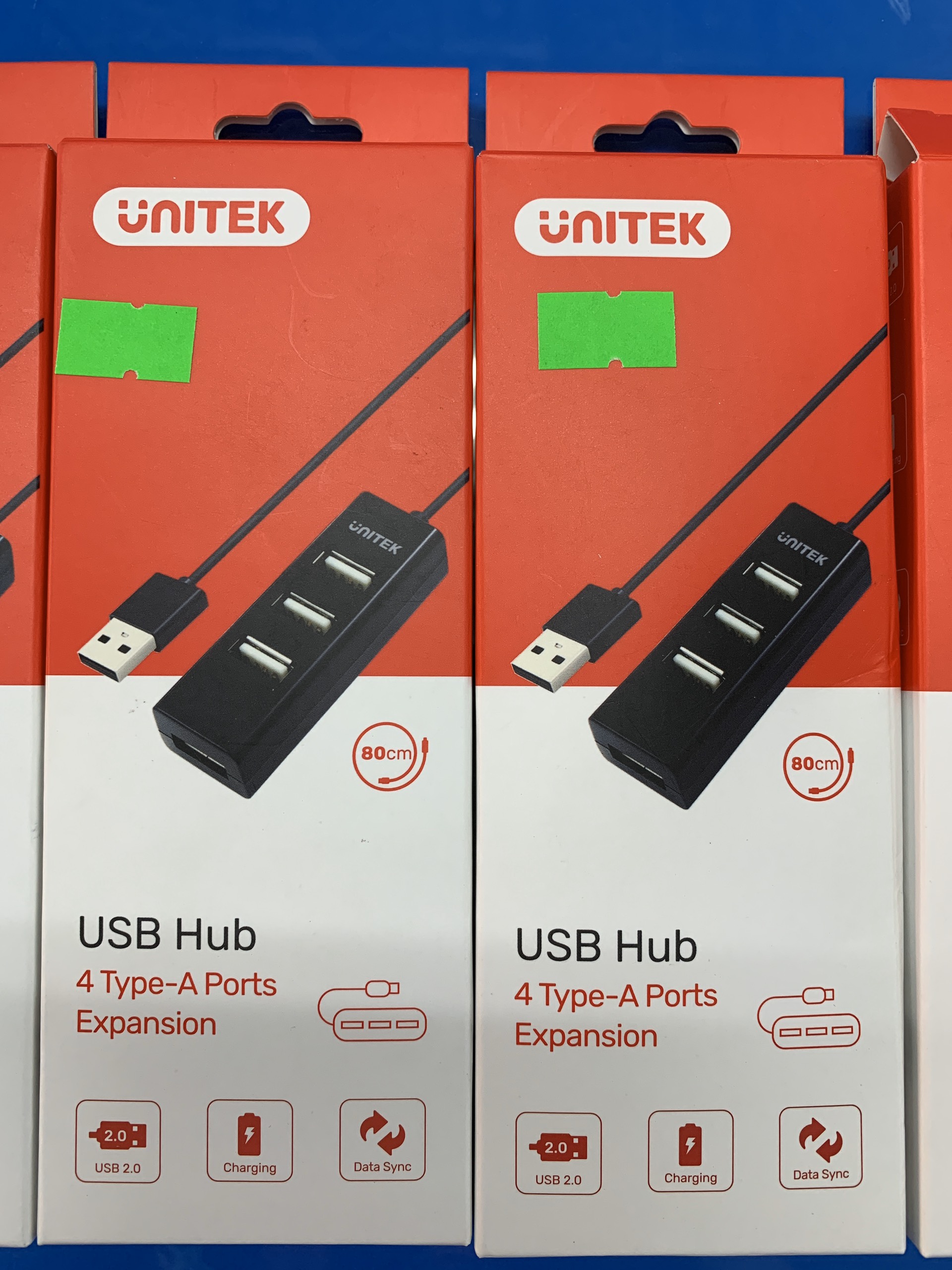 Hub USB 2.0 1 ra 4 cổng dây dài 80cm UNITEK Y-2140