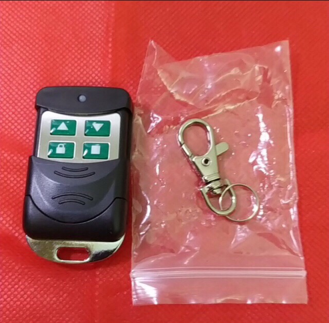 Remote điều khiển cửa cuốn 8 mã gạt tần số 433mhz