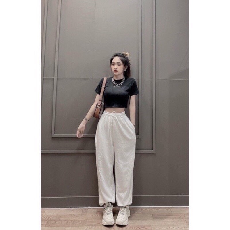 Sét áo croptop dấu tích+quần bom trơn TT12