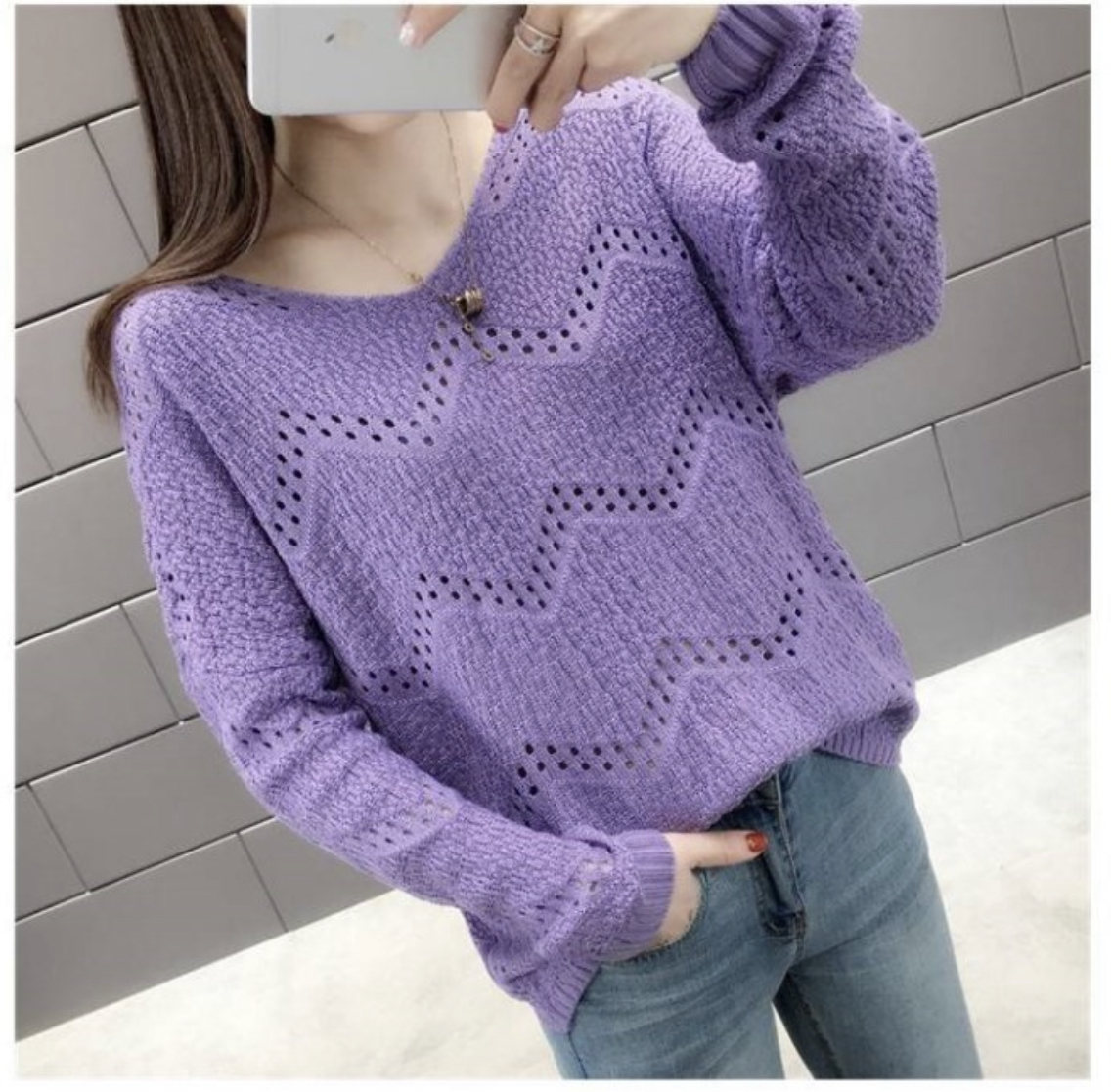 MS317 Áo len lỗ zigzag cổ tim dáng suông