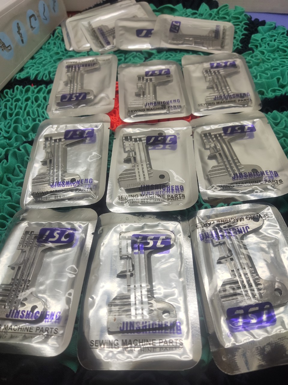 mặt nguyệt vắt sổ 4 chỉ jack