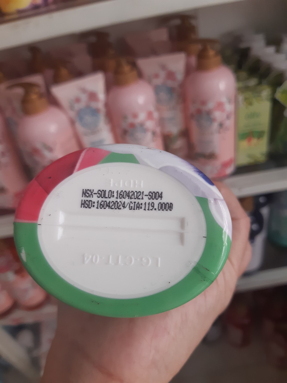 Dầu gội nước hoa ELASTINE PURE BREEZE 600ml