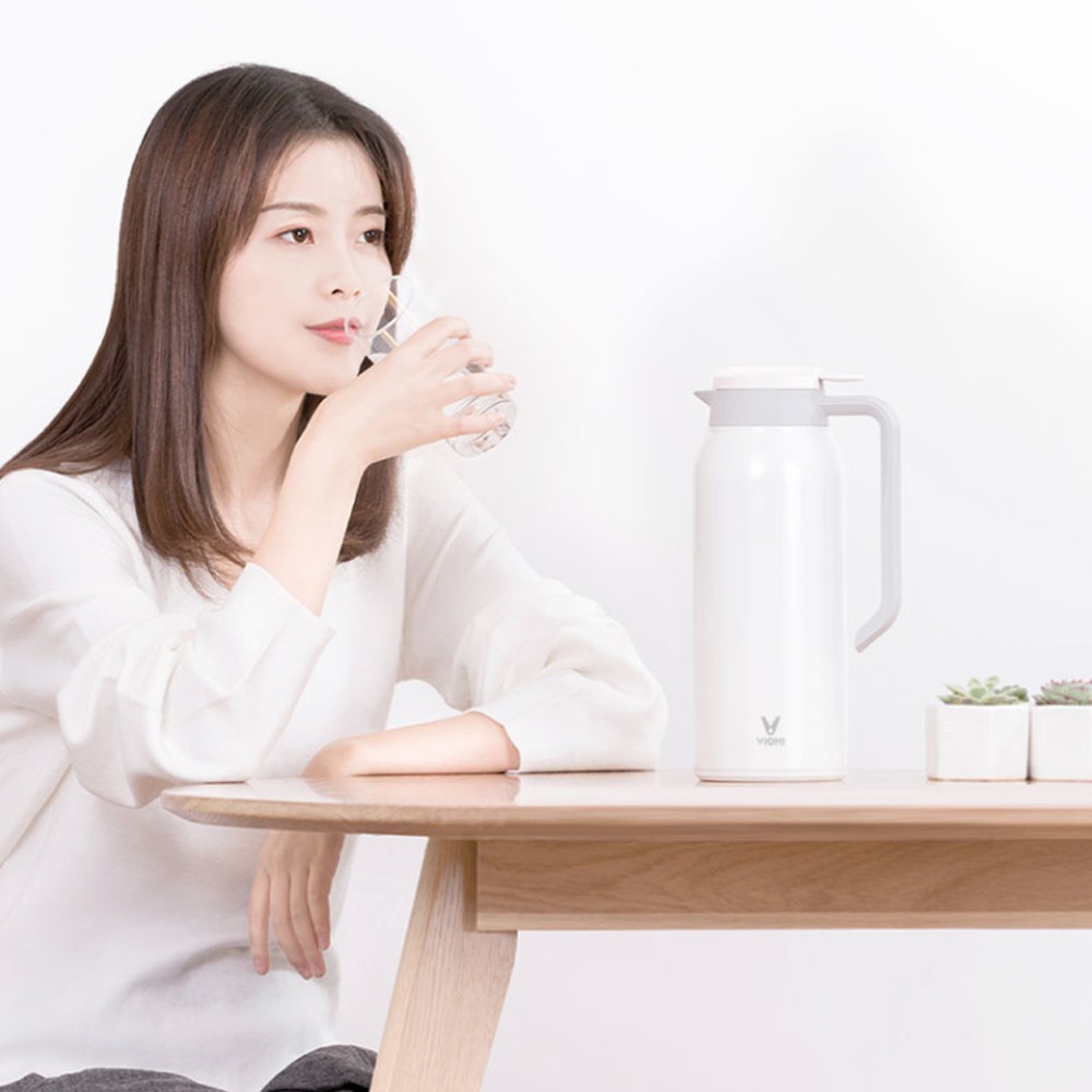 Bình giữ nhiệt viomi có quai 1.5 lít