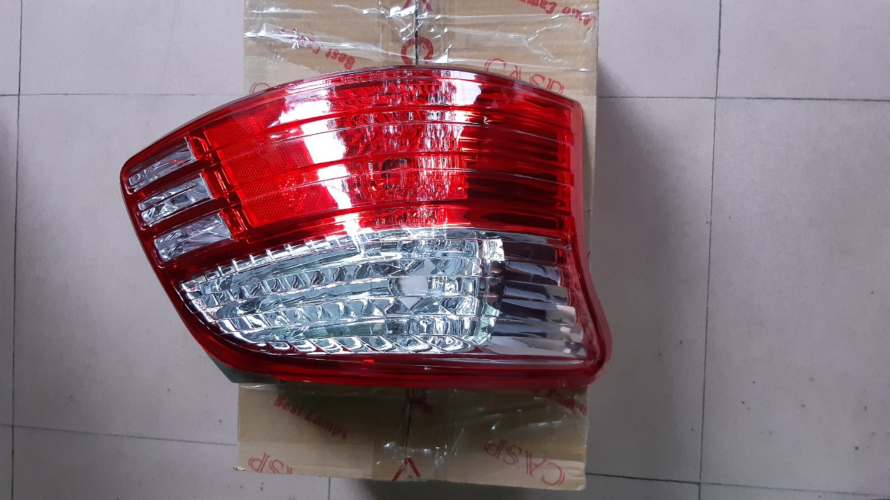 Đèn hậu vios 08-13 oem