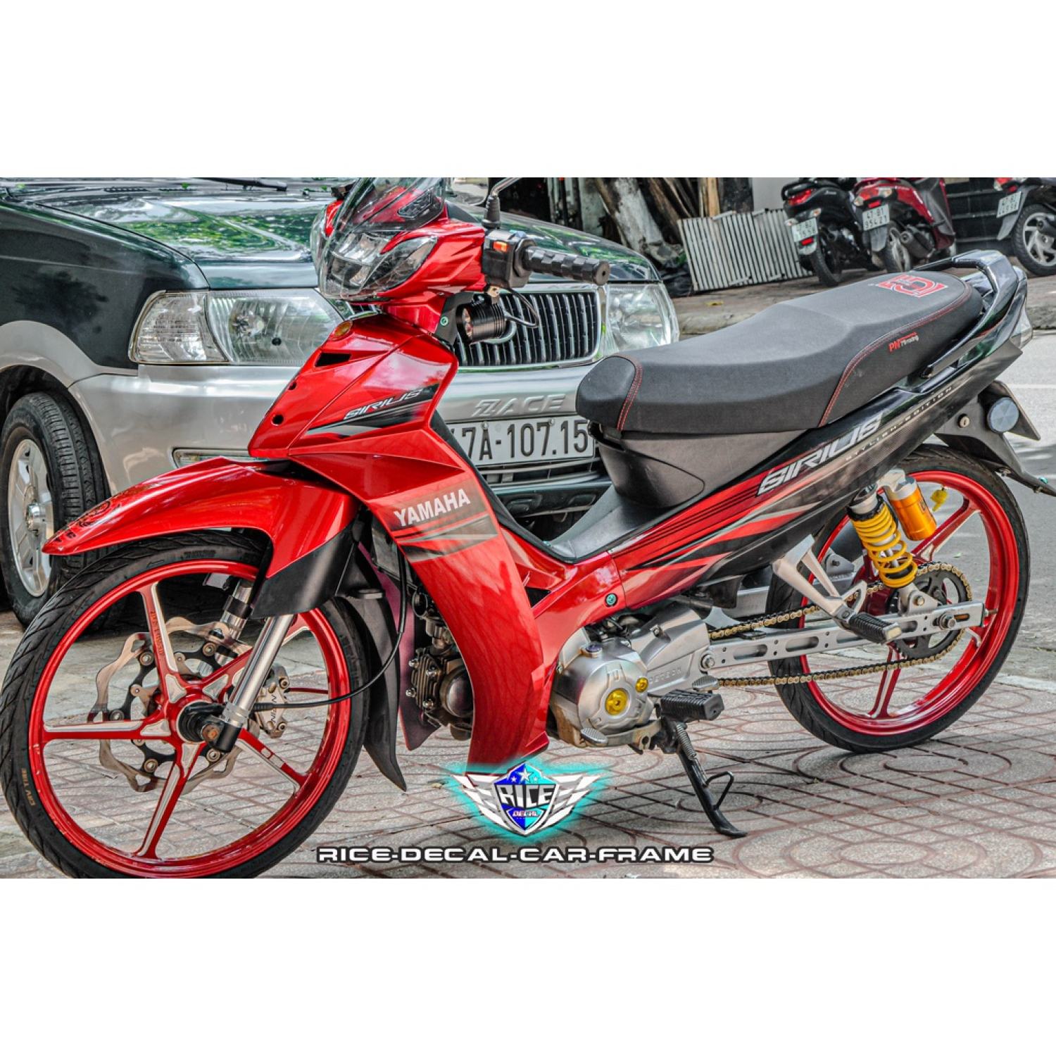 Tem Sirius trước đỏ canđy sau đen 2017 ( Tem in thường Rice mẫu gốc giả zin )