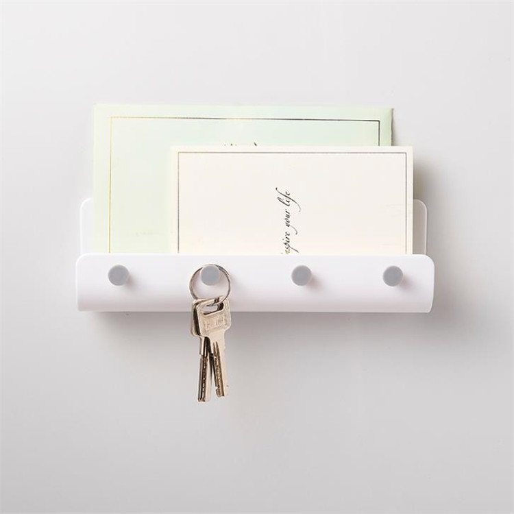 Kệ dán tường 4 móc