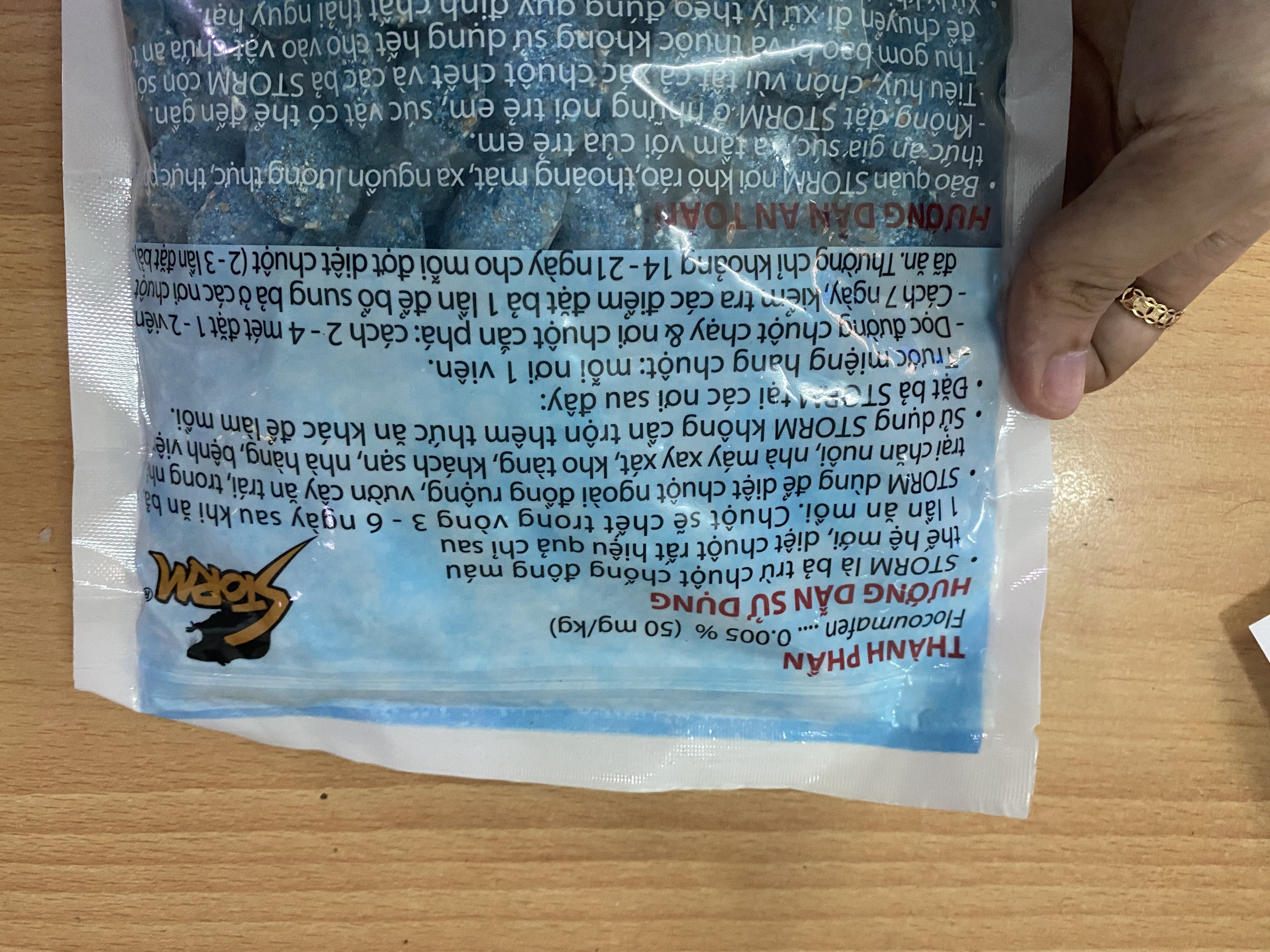 [HCM][ DIỆT ChUỘT CẢ ĐÀN ]STORM - Thuốc Diệt Chuột Storm 0005% BB 1kg [HÀNG CÓ SẴN]