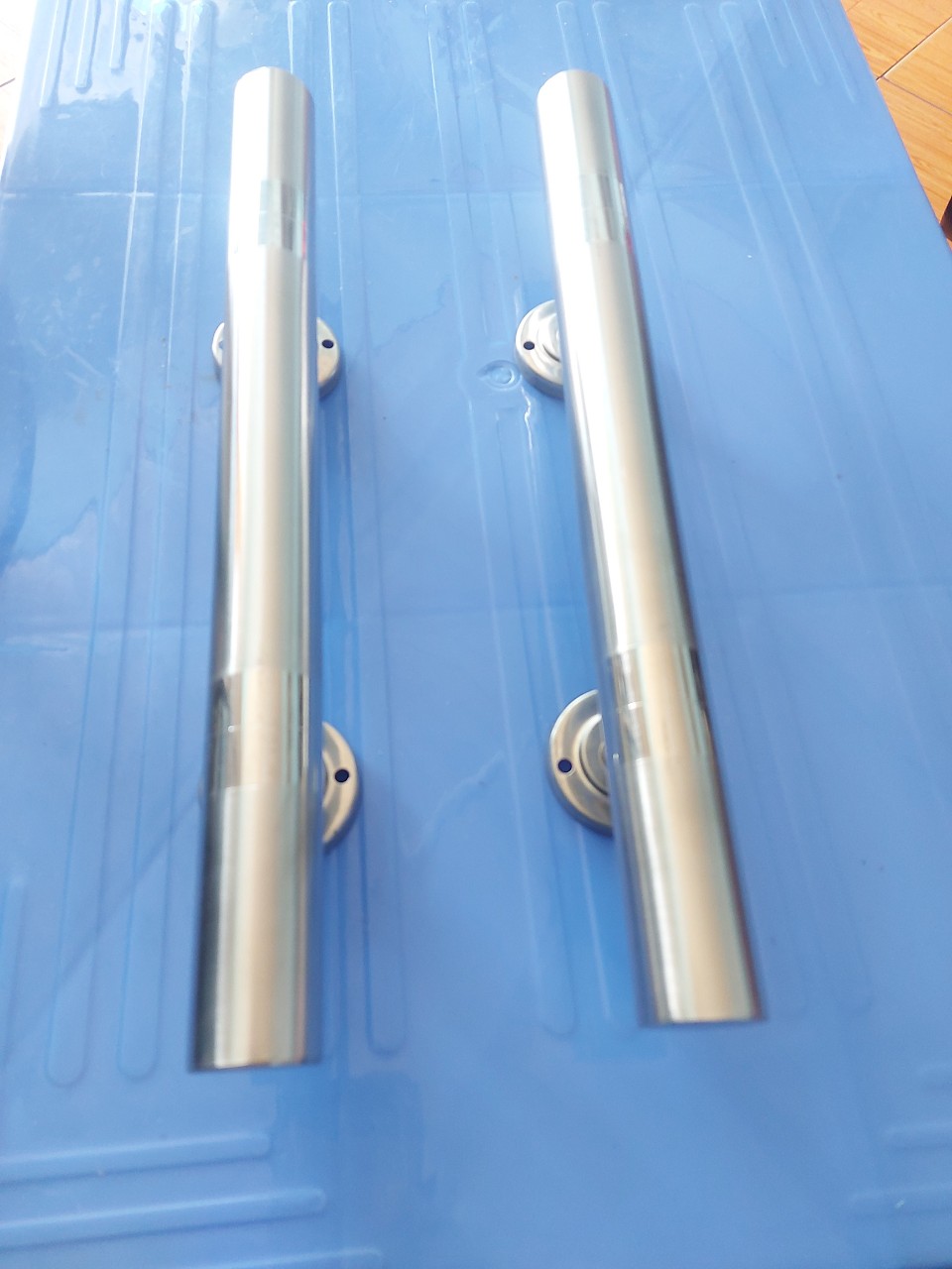 [HCM]TAY NẮM CỬA INOX 2T5