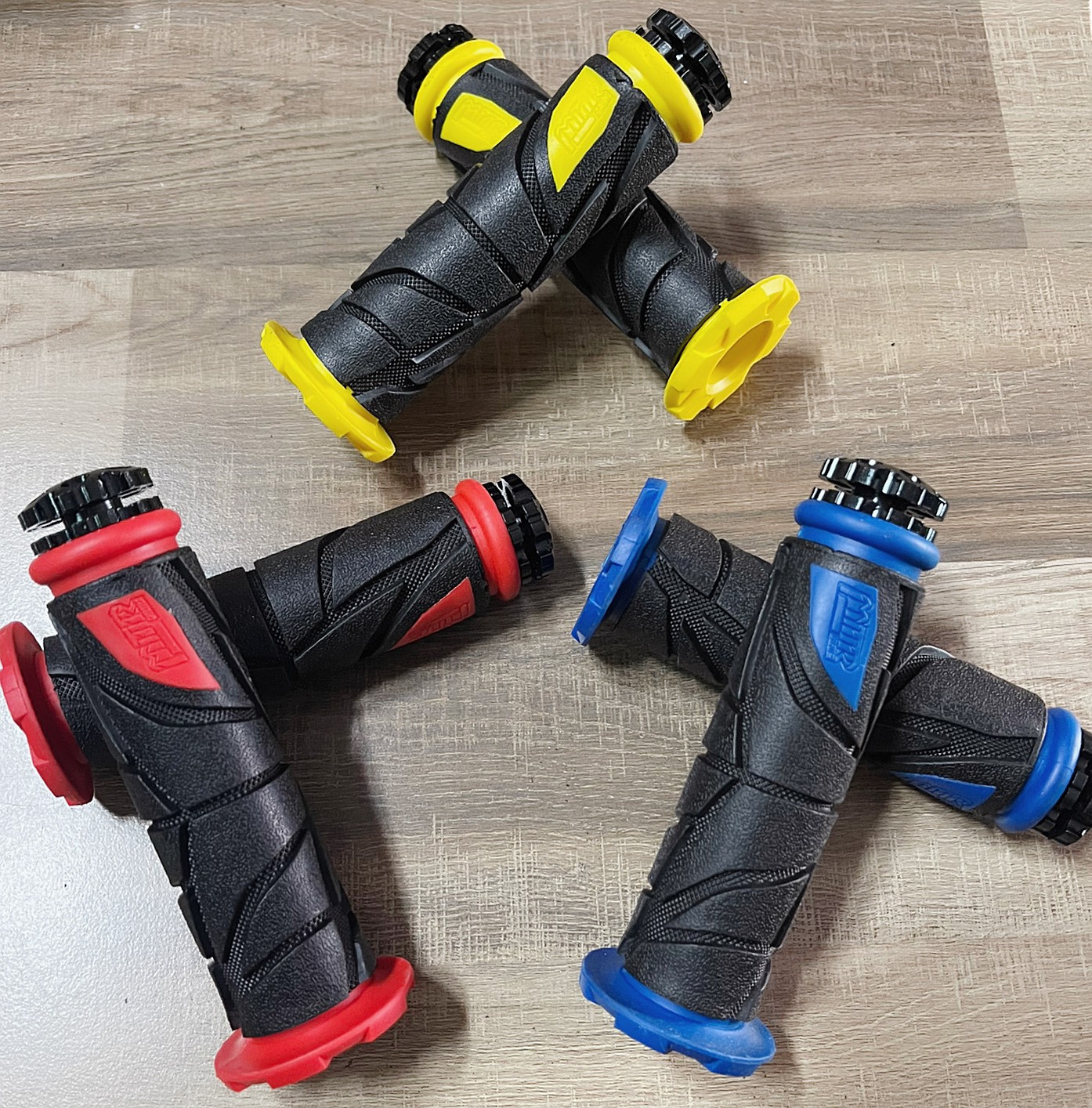 Bao Tay MTR - Spider Có Gù (Giá 1 cặp)